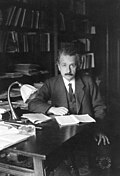 Einstein, photo from 1920
